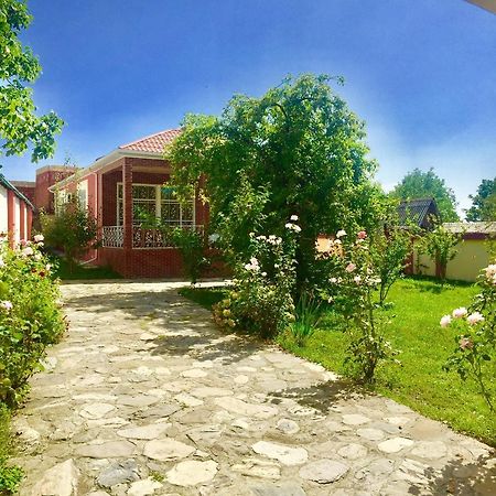 Raffles Garden Villa Габала Екстер'єр фото